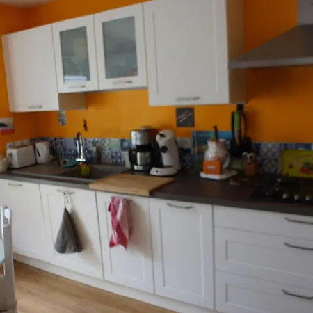 Comfort & Quiet With Garden In Daire Saint-Herblain